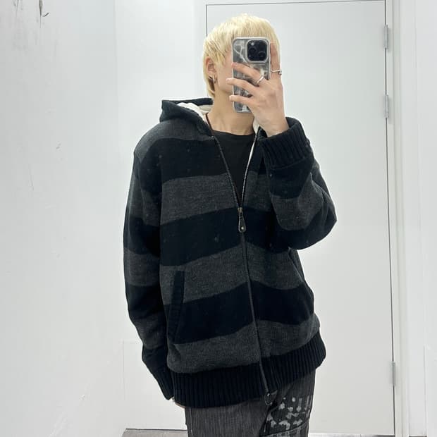 Generate stripe fur knit hood zip up 