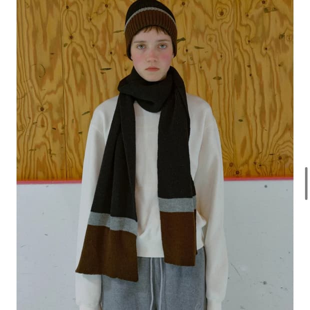 엔조블루스 컬러 블록 머플러