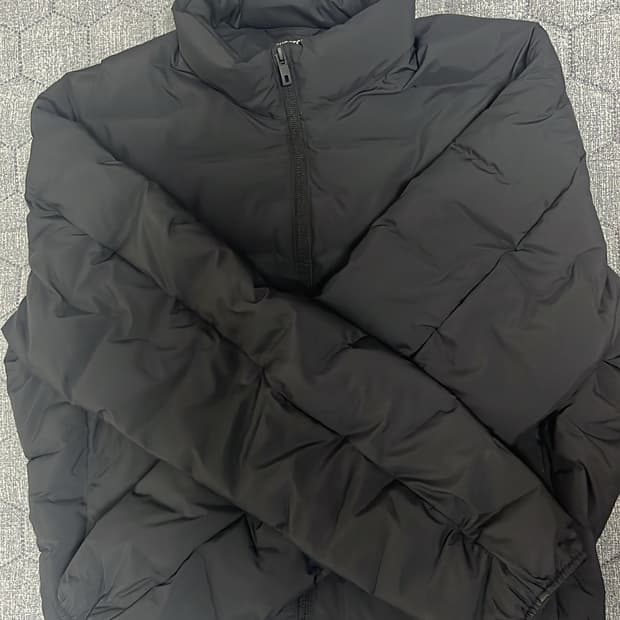 유니클로 패딩 블랙