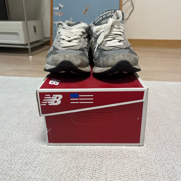 뉴발란스 993 회색