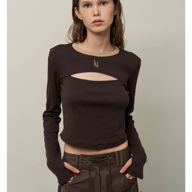 일리고 컷아웃 롱슬리브