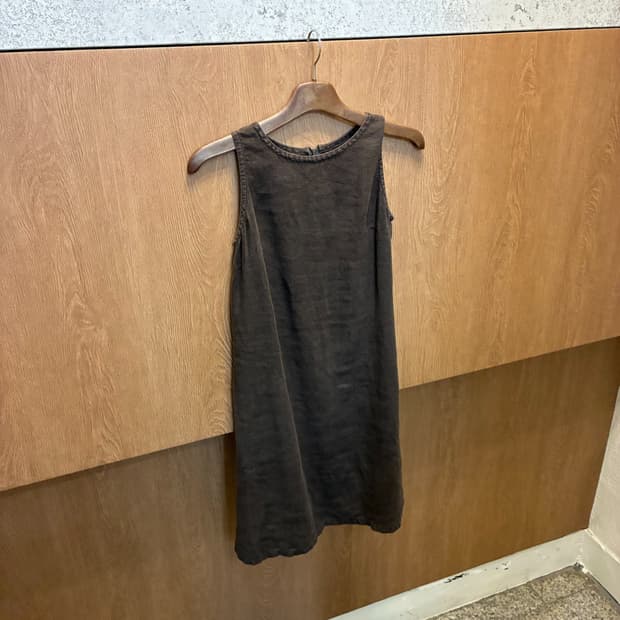 빈티지 슬리브리스 롱 원피스 라운드넥 지퍼 디테일 브라운 k298