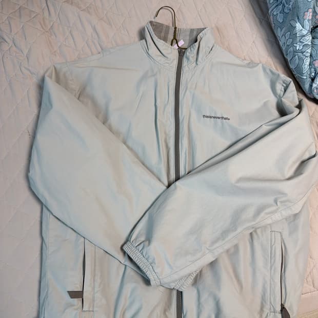 디스이즈네버댓 리버시블 자켓 판매합니당