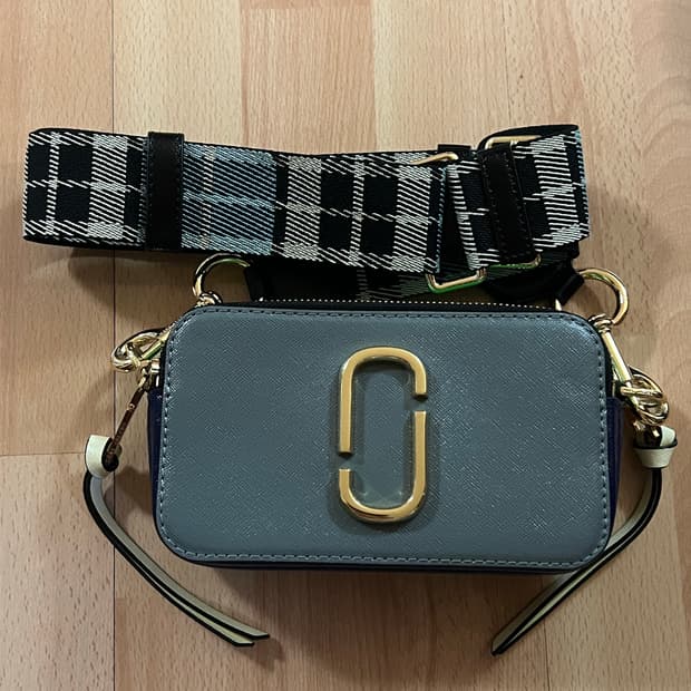 마크제이콥스 카메라백