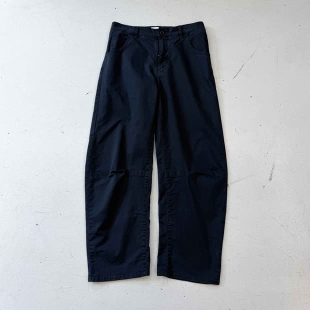 curved cotton pants 
