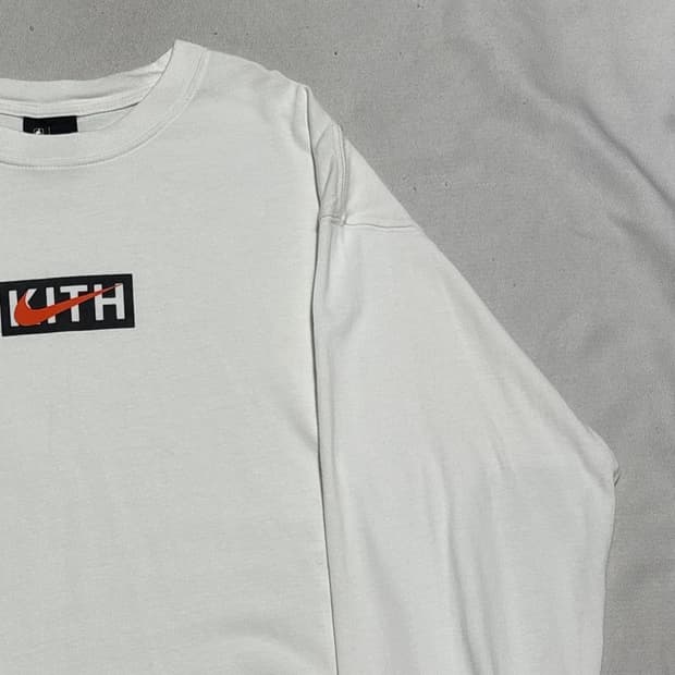L 나이키 X 키스 뉴옥 닉스 화이트 롱슬리브