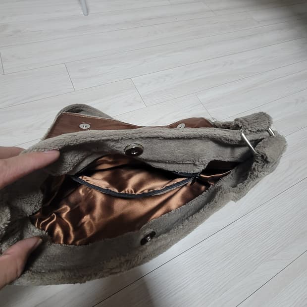 샤넬 타올 크로스백