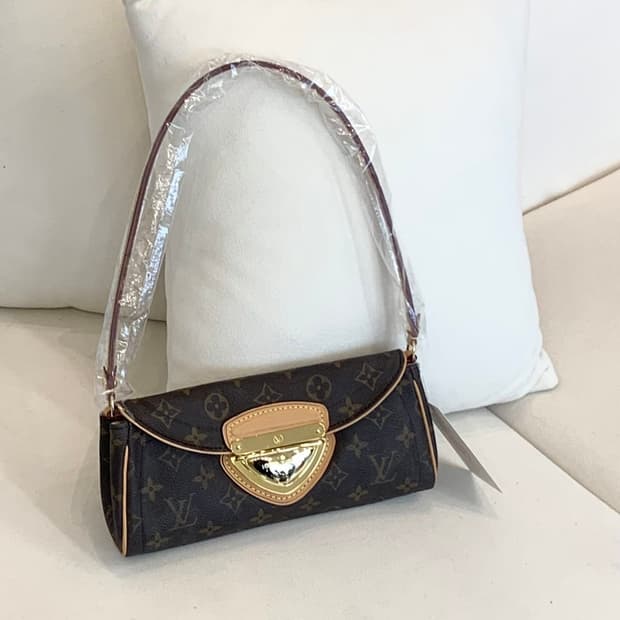 루이비통 모노그램 포쉐트 비벌리 숄더백 (정품)