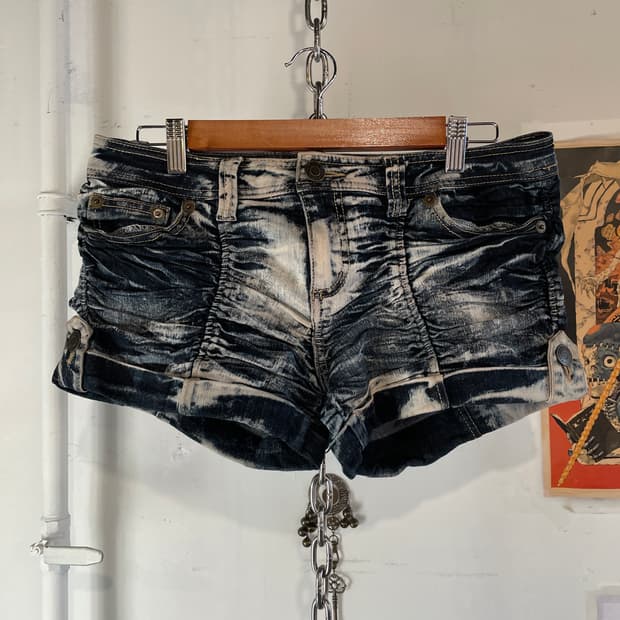 셔링 디테일 워싱 데님 숏팬츠 갸루 y2k