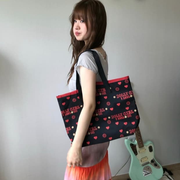 Anna sui heart.. bag