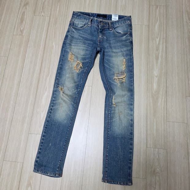 빈티지)25size y2k 워싱 데미지 슬림 데님청바지