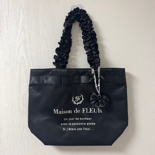 메종드플뢰르 리본 새틴백 스나계