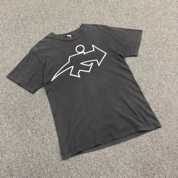 S) 스투시 빈티지 서프맨 반팔 티셔츠