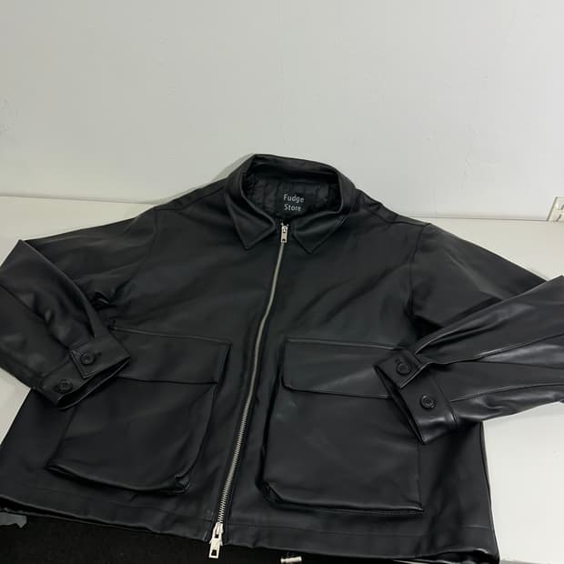 L 라퍼지스토어 블랙 가죽 레더자켓