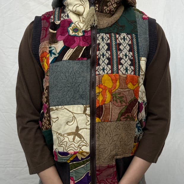 amina 패치워크 후드 베스트 에스닉