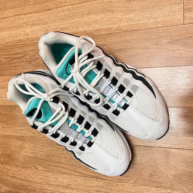 에어맥스 95 에메랄드 250