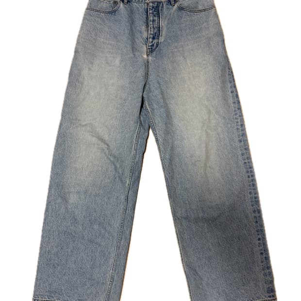 발렌시아가 풀업 배기 데님