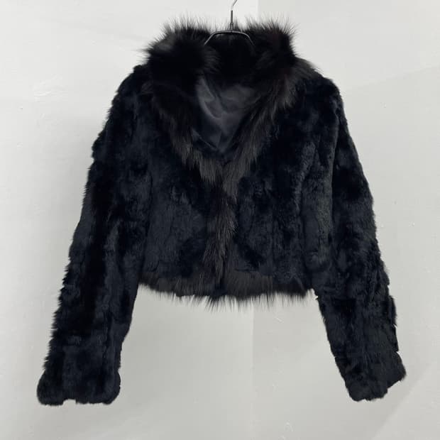 블랙 렉스 폭스 크롭 퍼자켓