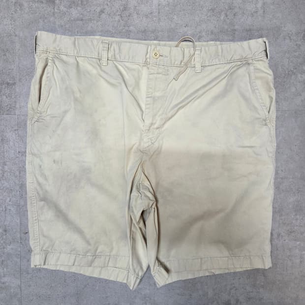 (네고가능)유니클로 크림 반바지