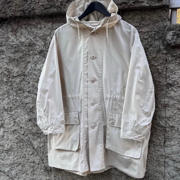 프릭스 스토어 스웨덴군 피쉬테일 스노우 파카