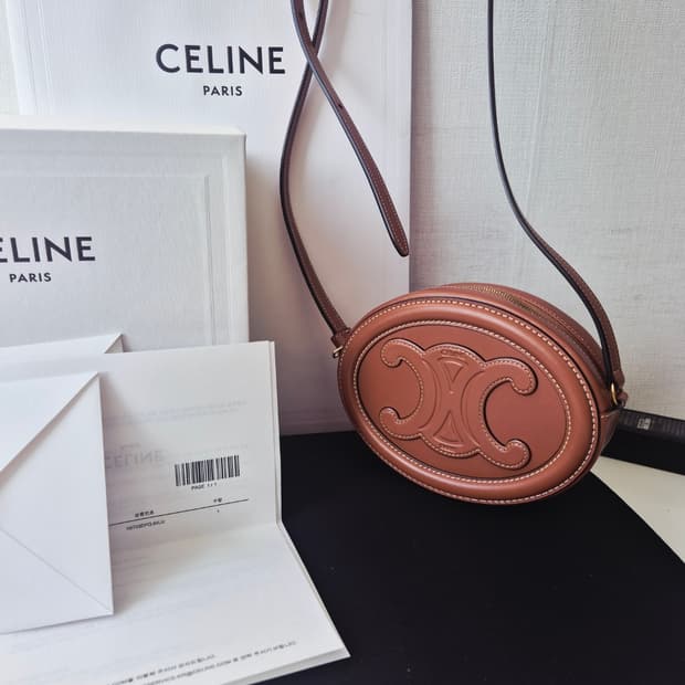 셀린느 트리옹프 탬버린백 탄