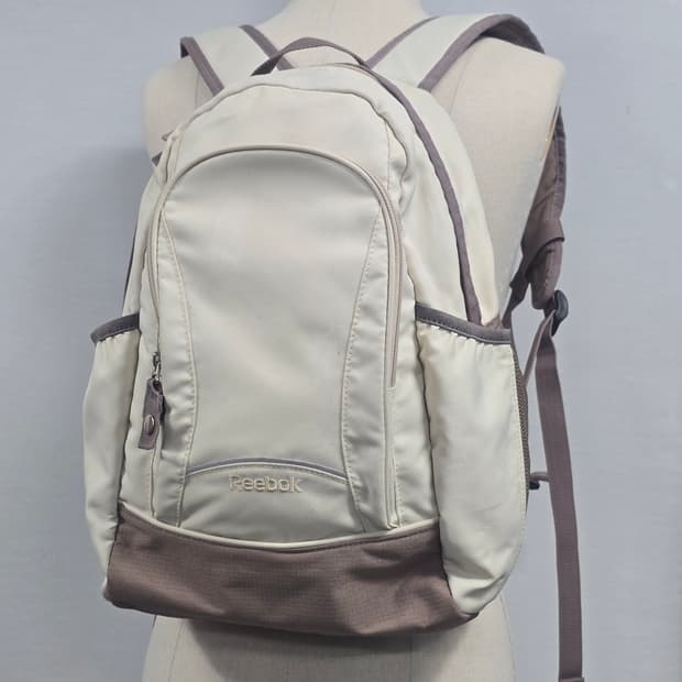 리복 빈티지 백팩 베이지 