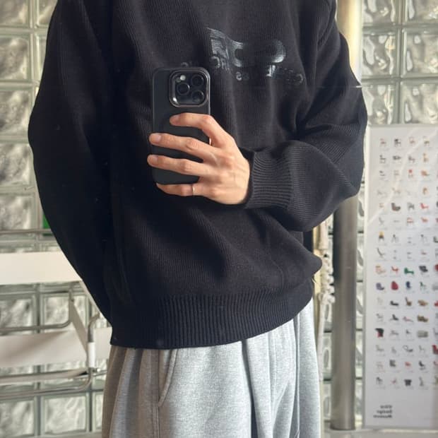 ROUND NECK SCHGOOL PULLOVER 라운드넥 풀오버