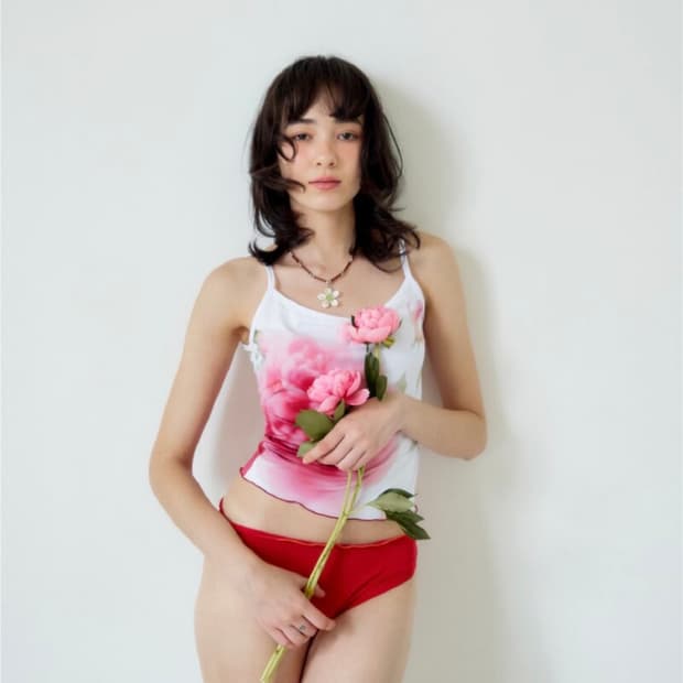 큐피도 풀꽃 탑