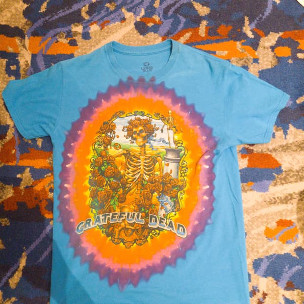 Liquid Blue 반팔티