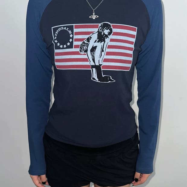 나그랑 롱슬리브 티셔츠