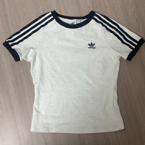 아디다스 삼선 슬림 래글런 티셔츠 화이트 멜란지 