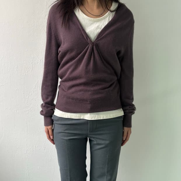 올드 셀린 노티드 브이넥 스웨터