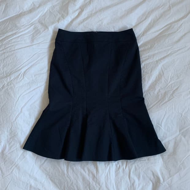 머메이드 미디 스커트