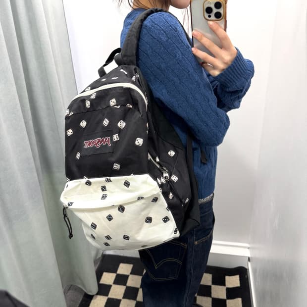 잔스포츠 블랙 주사위