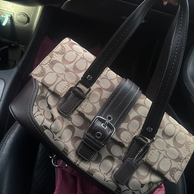 희귀 👜 [S급] Coach 브라운 버클백