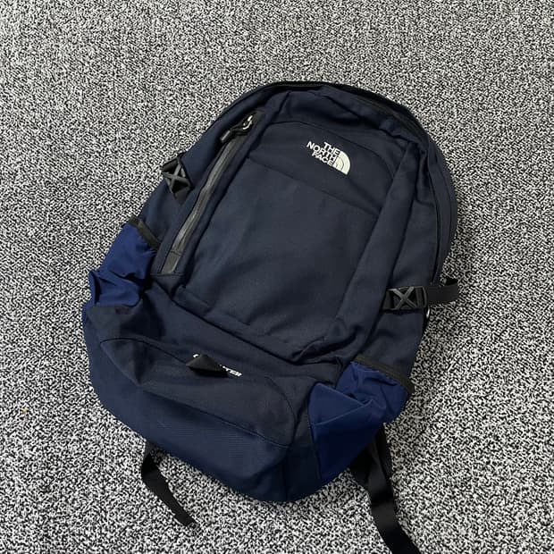 빈티지9. 노스페이스 커뮤터 백팩 COMMUTER 책가방 