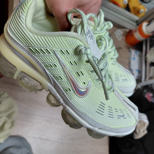 230 나이키 베이퍼맥스  