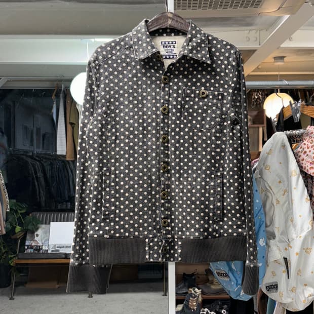 Rough 도트 버튼업 자켓