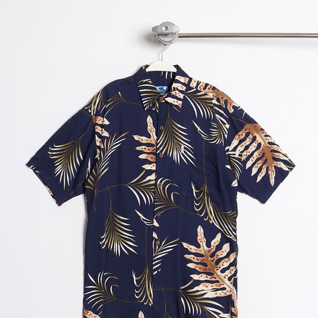Hawaiian Moon Aloha shirts