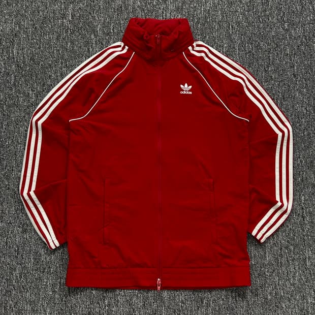 아디다스 신형 파이어버드 히든후드 레드 바람막이 M