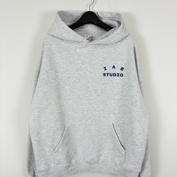 a29) 아이앱스튜디오 라이트 그레이 후드티