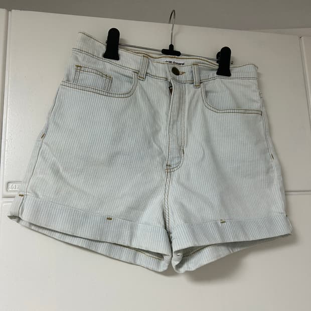 아메리칸 어패럴 스트라이프 쇼츠 반바지