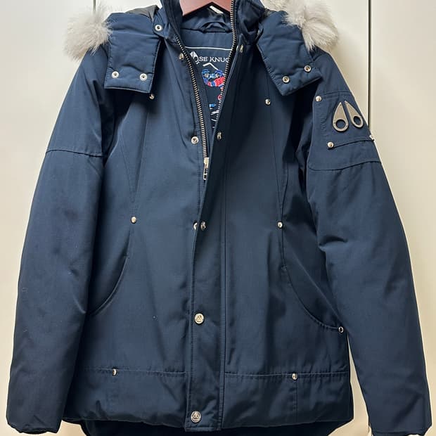 무스너클 네이비 패딩 (키즈 L / 여성 55)