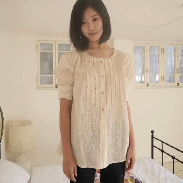 인앤양인하모니 모모블라우스 아이보리 구합니다