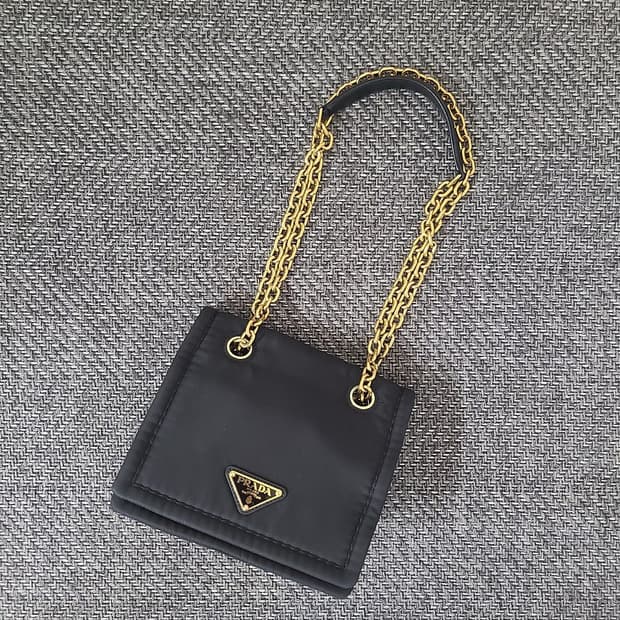 프라다(PRADA) 포코노(나일론) 미니 체인 숄더백
