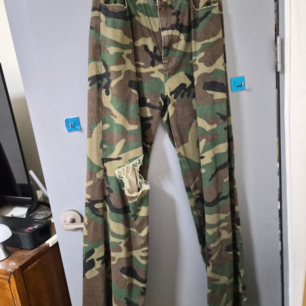 에모스텐스 클럽 카모팬츠 2사이즈