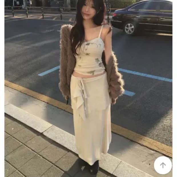 soand 슬리브리스 + 롱스커트 세트