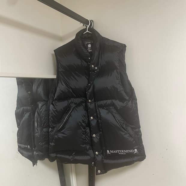 정품 마스터마인드 월드 페더 조끼 패딩S
