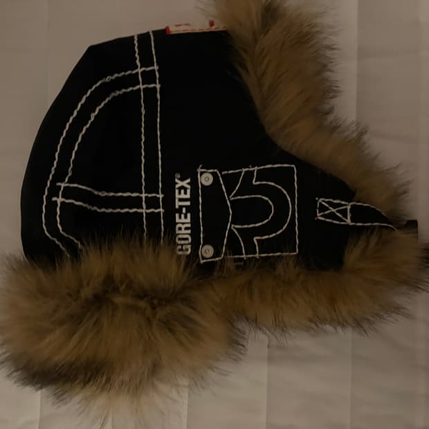 슈프림 트루릴리젼 트루퍼햇