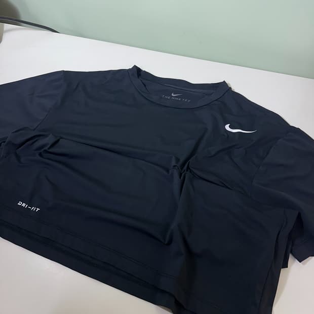 M-L 나이키 블랙 DRI-FIT 폴리 트레이닝 런닝반팔